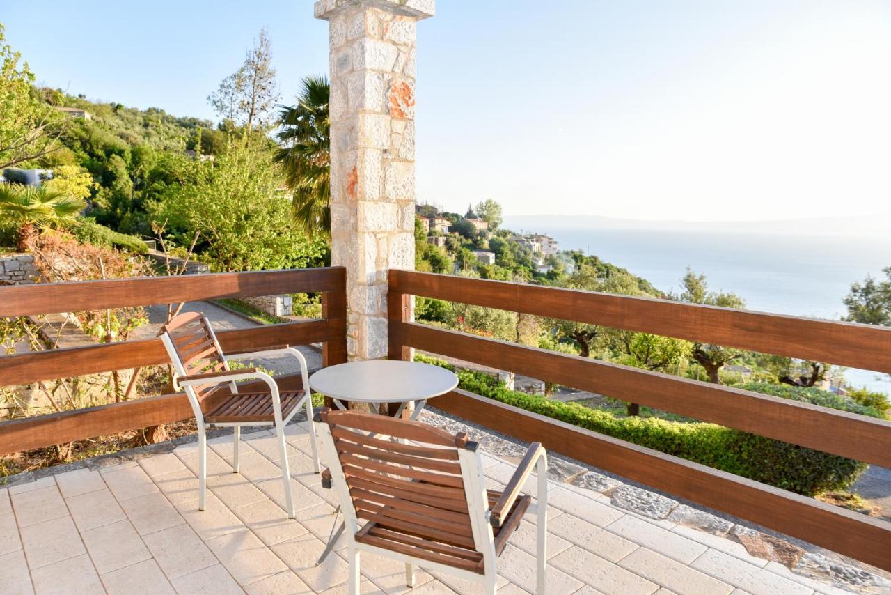 Ryalos Villas Kalamata Exterior photo